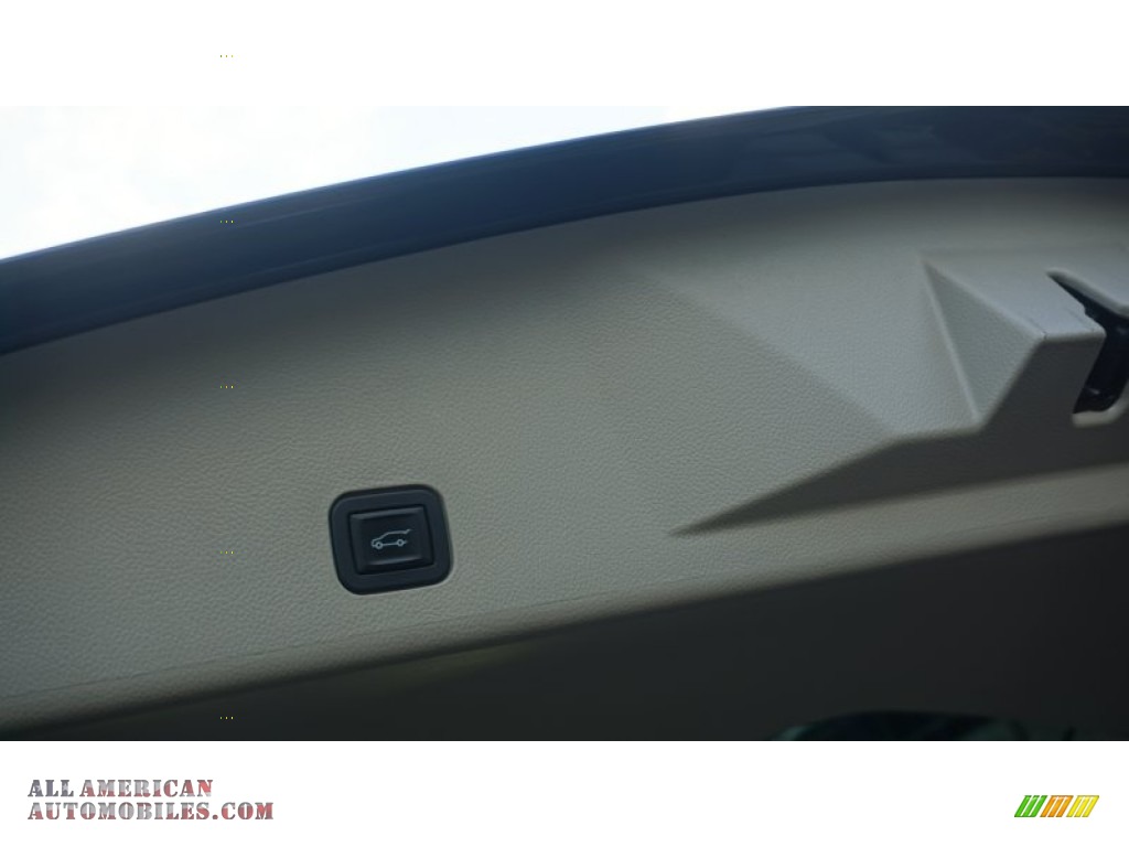 2012 SRX Luxury AWD - Xenon Blue Metallic / Ebony/Ebony photo #47
