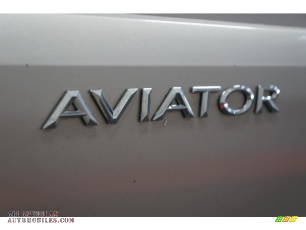 2005 Aviator Luxury AWD - Silver Birch Metallic / Dove Grey photo #86