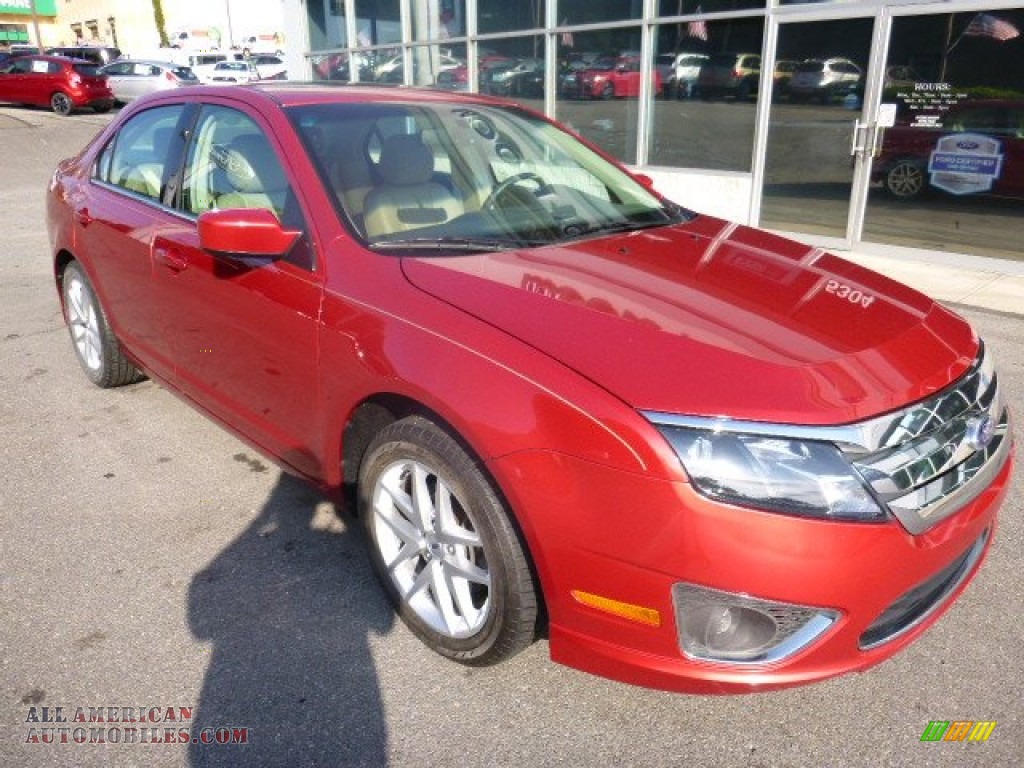 2012 Fusion SEL V6 - Red Candy Metallic / Camel photo #2