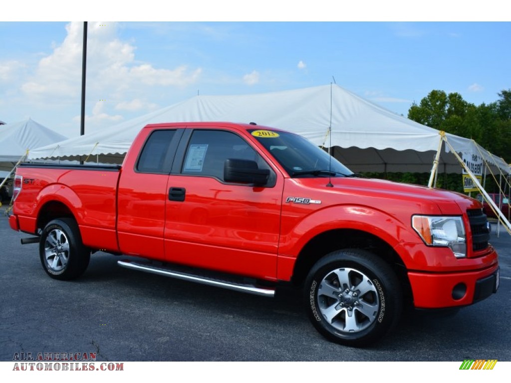 Race Red / Steel Gray Ford F150 STX SuperCab