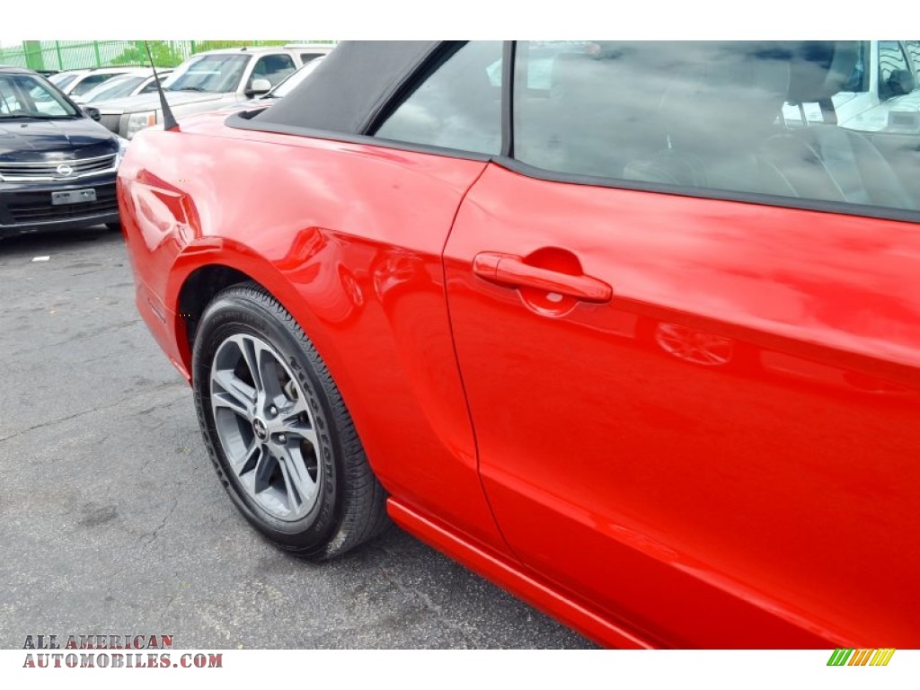 2014 Mustang V6 Premium Convertible - Race Red / Charcoal Black photo #12