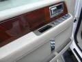 Lincoln Navigator 4x4 White Platinum Metallic Tri-Coat photo #21