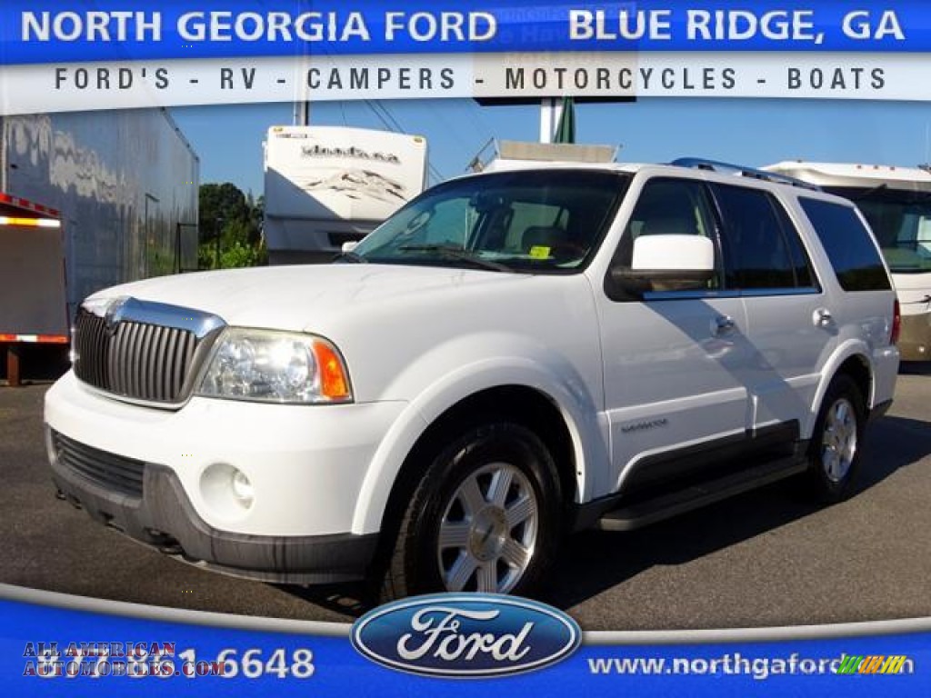 Oxford White / Light Parchment Lincoln Navigator Luxury