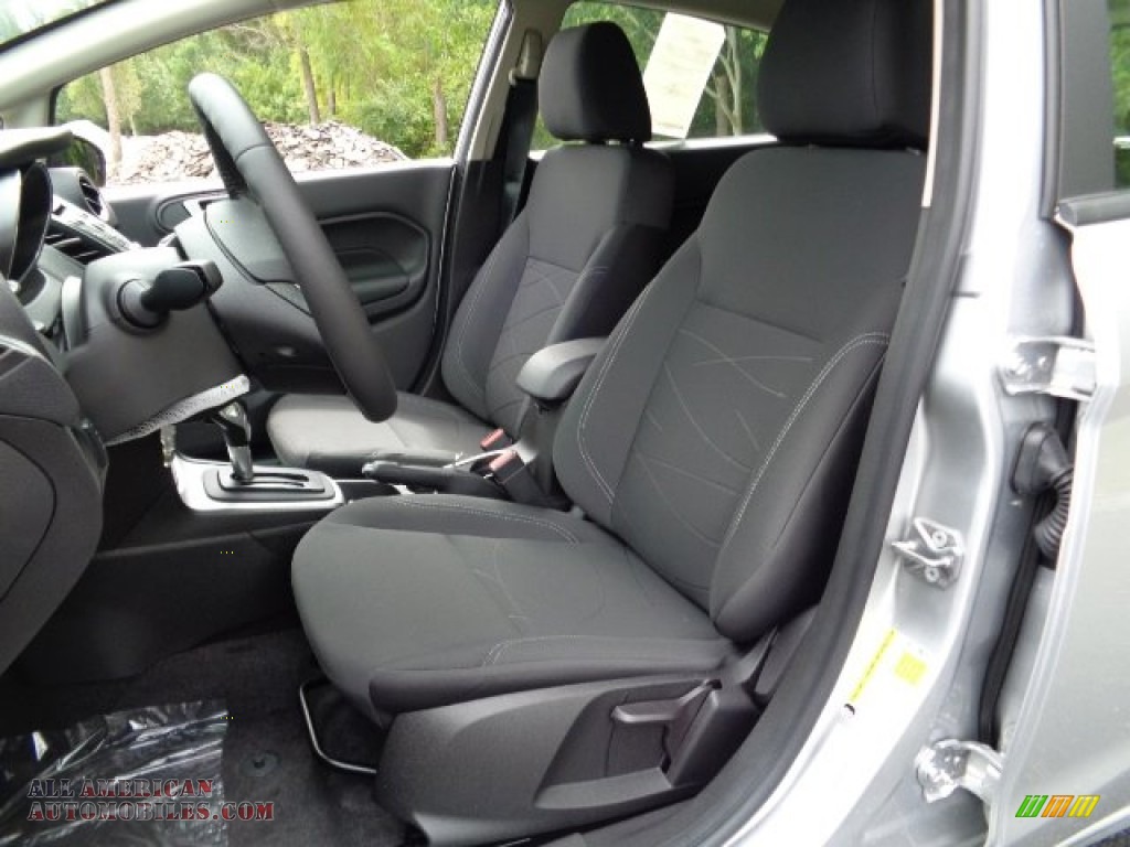 2015 Fiesta SE Hatchback - Ingot Silver Metallic / Charcoal Black photo #14