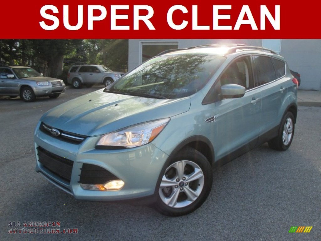 Frosted Glass Metallic / Medium Light Stone Ford Escape SE 1.6L EcoBoost