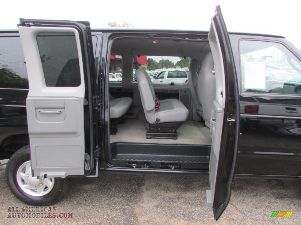 2013 E Series Van E350 XLT Extended Passenger - Black / Medium Flint photo #15
