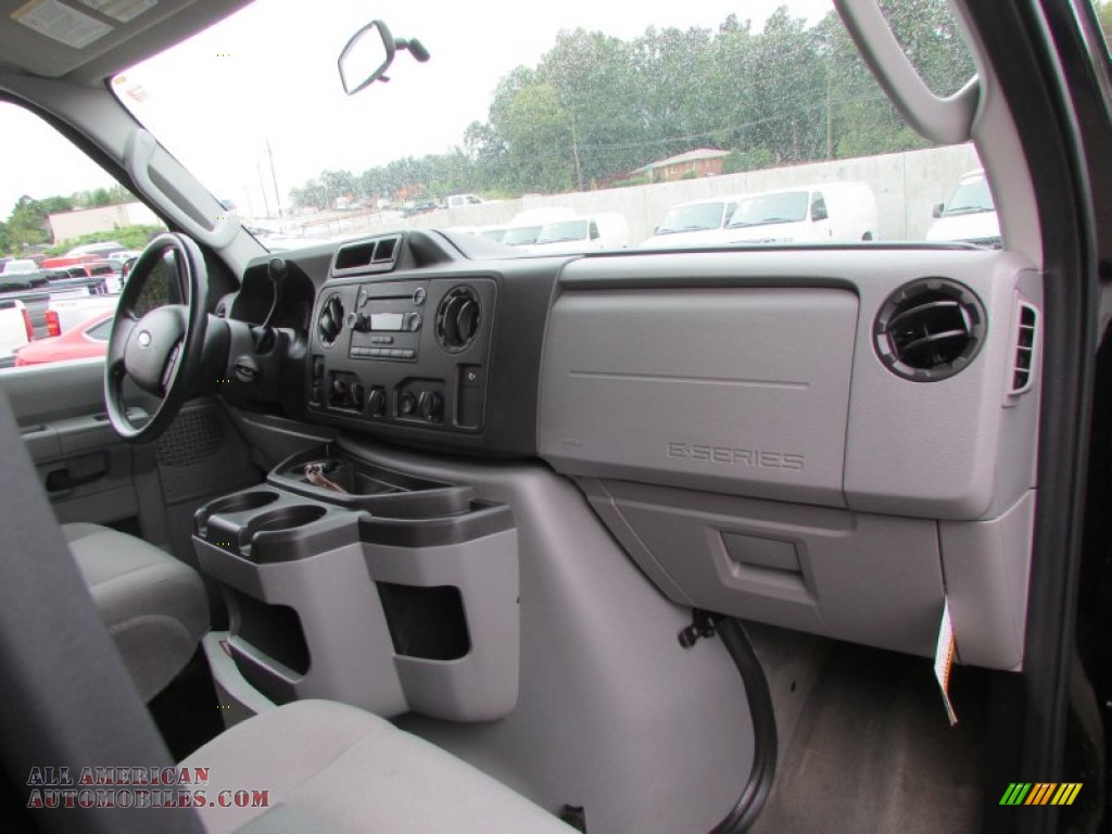 2013 E Series Van E350 XLT Extended Passenger - Black / Medium Flint photo #30