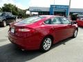 Ford Fusion SE Ruby Red photo #8