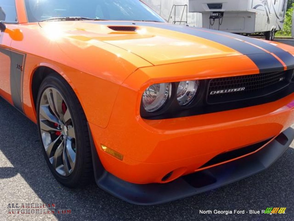 2014 Challenger SRT8 392 - Header Orange / Dark Slate Gray photo #35