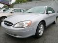 Ford Taurus SES Silver Frost Metallic photo #7