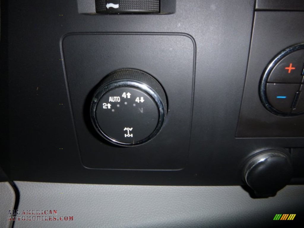2011 Silverado 1500 LT Extended Cab 4x4 - Taupe Gray Metallic / Light Titanium/Ebony photo #17