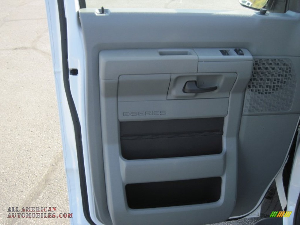 2012 E Series Van E350 XLT Passenger - Oxford White / Medium Flint photo #15