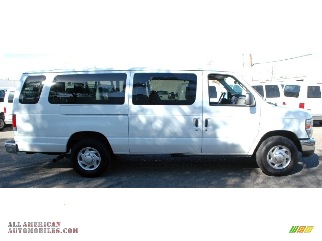 2010 E Series Van E350 XLT Passenger Extended - Oxford White / Medium Flint photo #3
