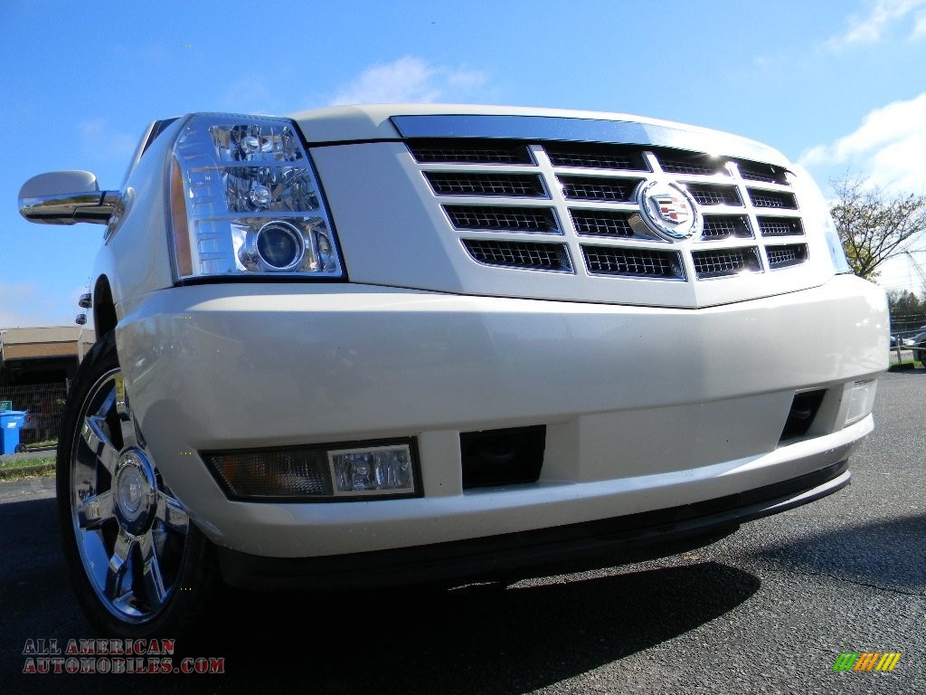 White Diamond / Ebony Cadillac Escalade AWD