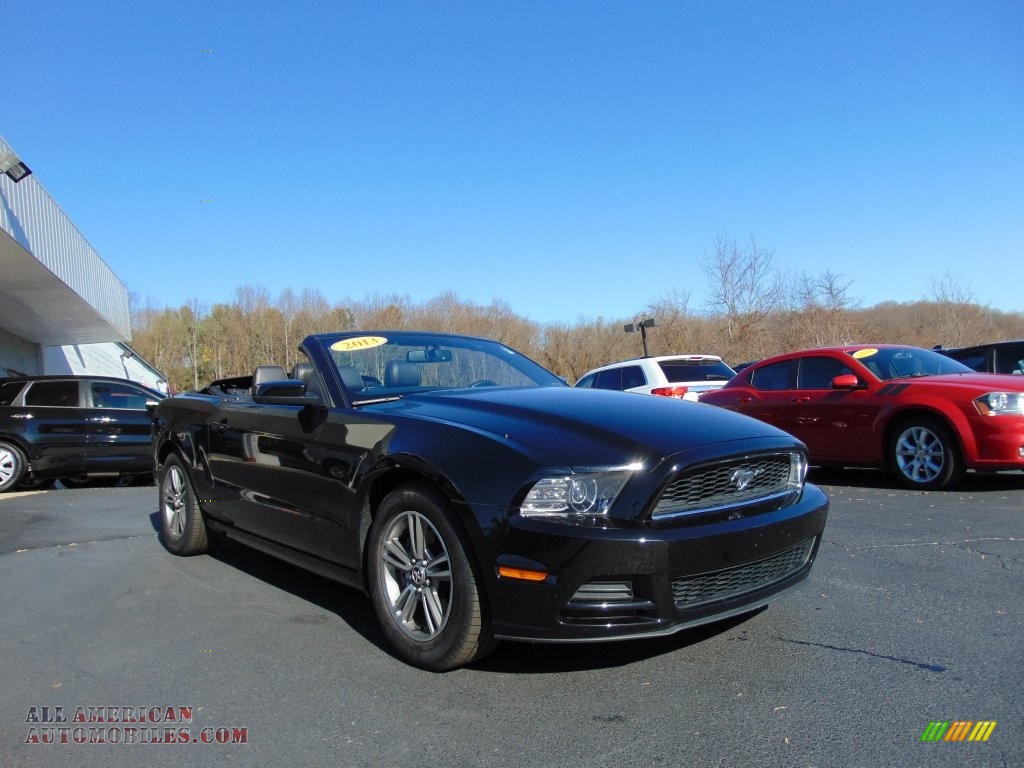 2013 Mustang V6 Premium Convertible - Black / Charcoal Black photo #9