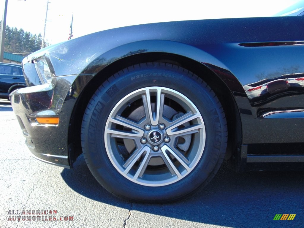 2013 Mustang V6 Premium Convertible - Black / Charcoal Black photo #11