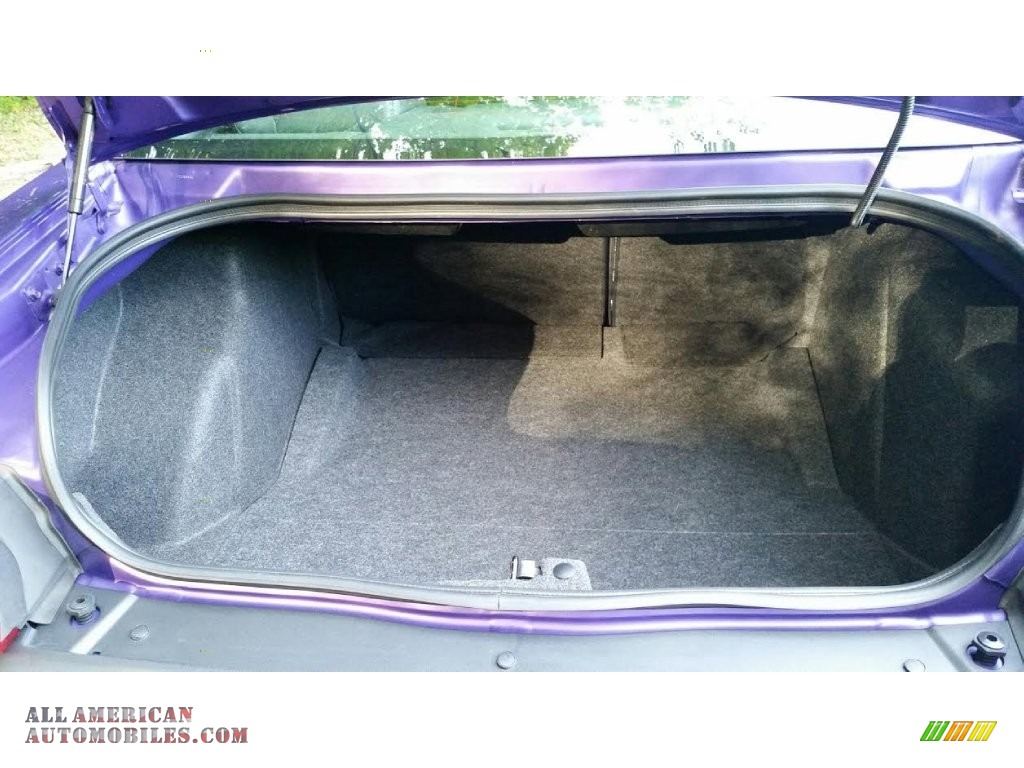 2010 Challenger R/T Classic Furious Fuchsia Edition - Plum Crazy Purple Pearl / Dark Slate Gray photo #21