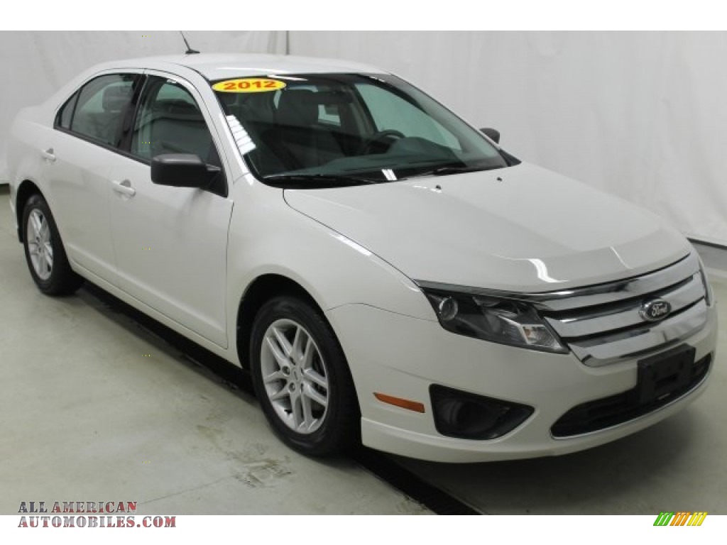 White Suede / Medium Light Stone Ford Fusion S