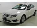 Ford Fusion S White Suede photo #3