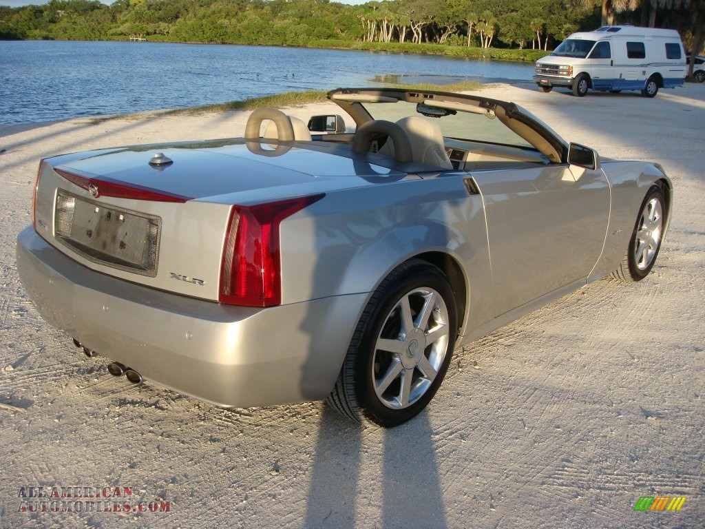 2004 XLR Roadster - Light Platinum / Shale photo #7