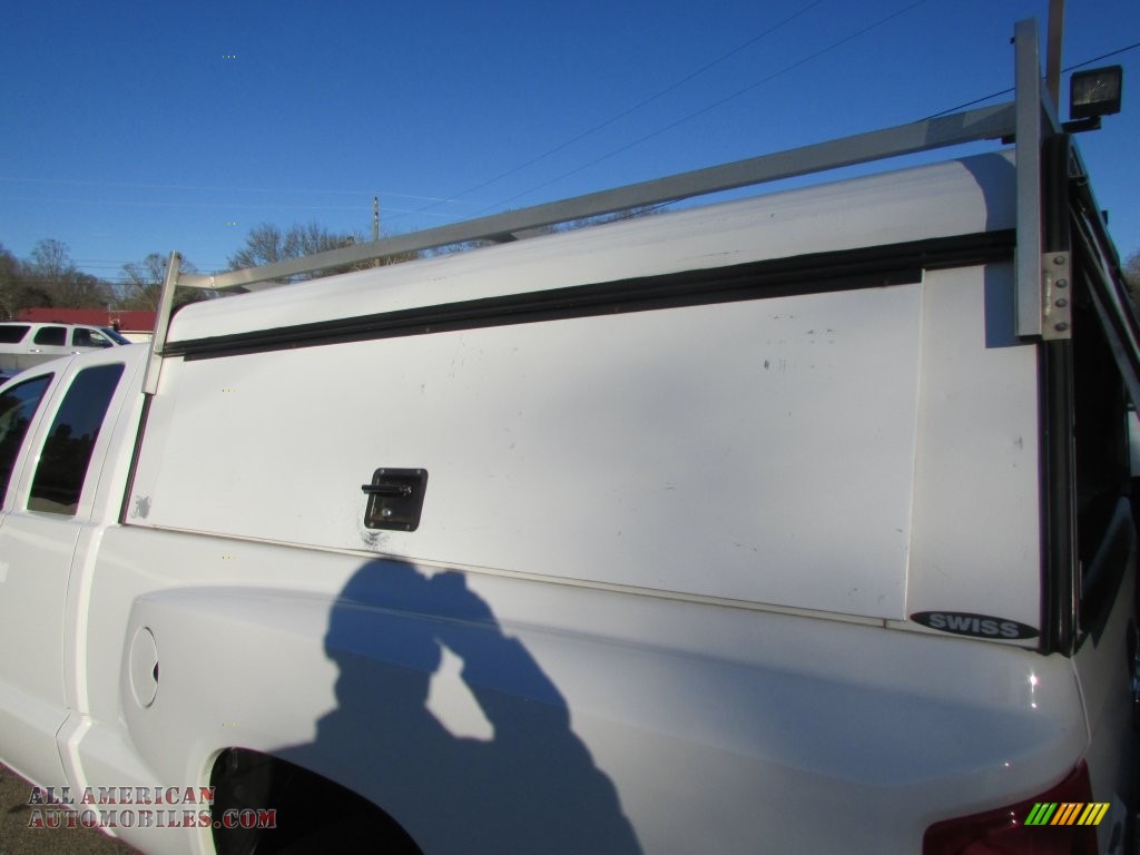 2011 Dakota Big Horn Extended Cab - Bright White / Dark Slate Gray/Medium Slate Gray photo #14