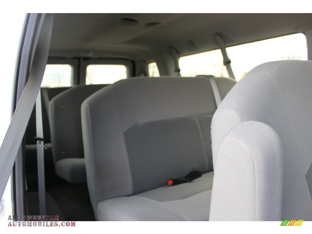 2012 E Series Van E350 XLT Extended Passenger - Oxford White / Medium Flint photo #24