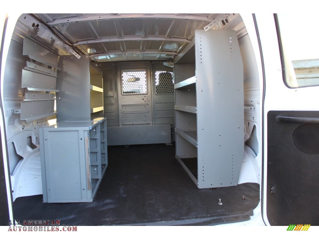 2013 E Series Van E150 Cargo - Oxford White / Medium Flint photo #15