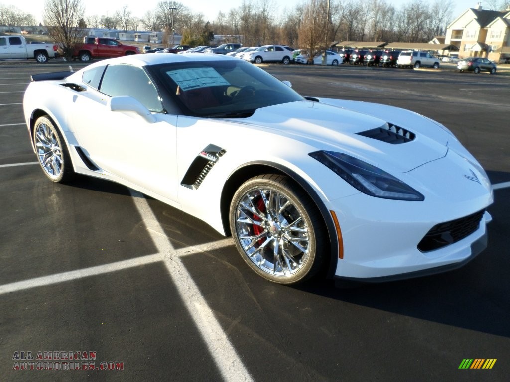 Chevrolet Corvette z06 Р±РµР»С‹Р№