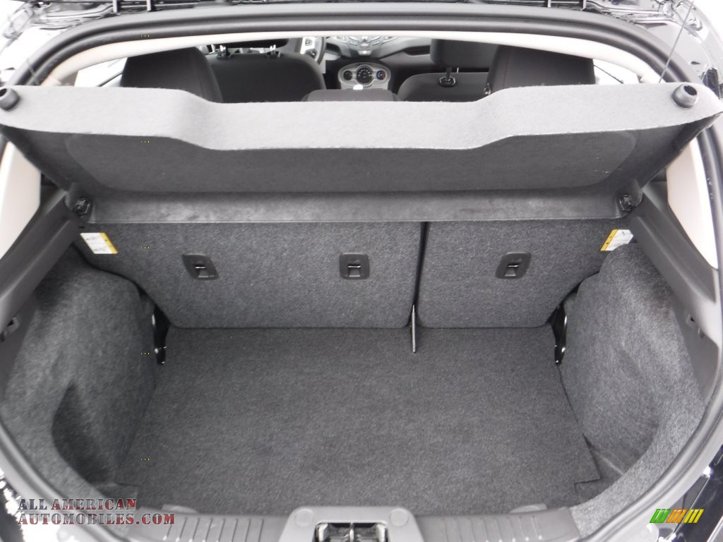 2015 Fiesta SE Hatchback - Tuxedo Black Metallic / Charcoal Black photo #23