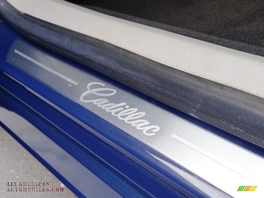 2009 CTS Sedan - Blue Diamond Tri-Coat / Cashmere/Cocoa photo #63
