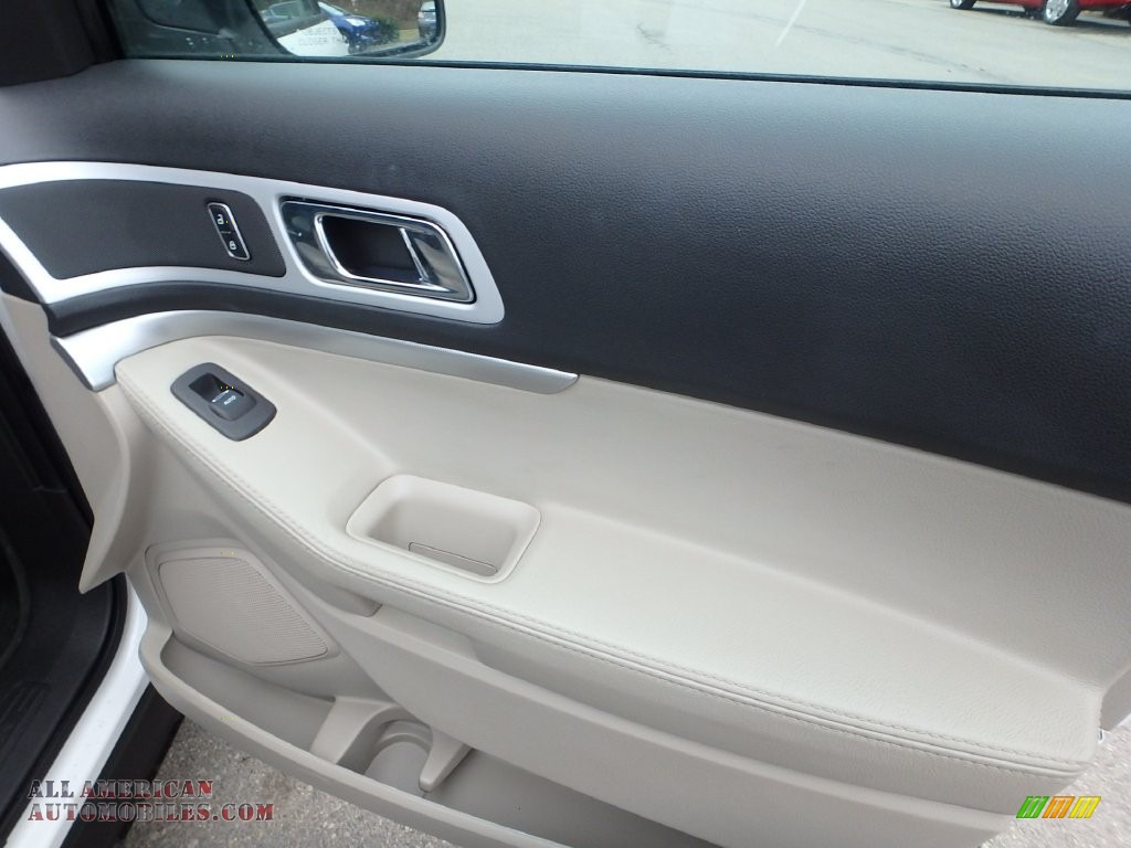 2013 Explorer XLT 4WD - White Platinum Tri-Coat / Medium Light Stone photo #12