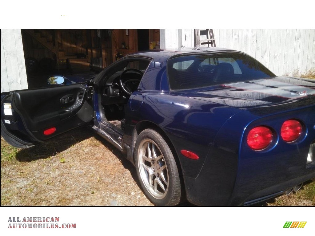 2004 Corvette Z06 - LeMans Blue Metallic / Black photo #3