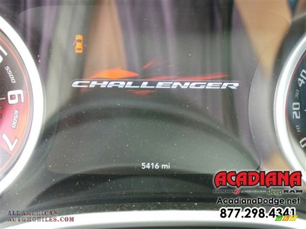 2016 Challenger SRT 392 - Pitch Black / Black photo #27