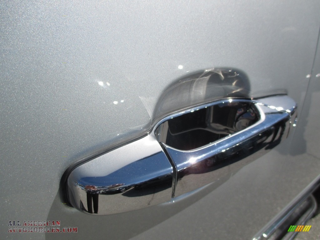 2013 Escalade ESV Luxury AWD - Radiant Silver Metallic / Ebony photo #42