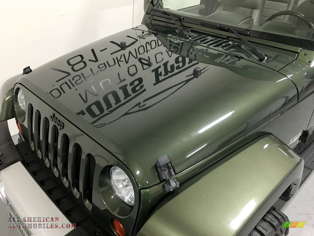2008 Wrangler Unlimited Sahara 4x4 - Jeep Green Metallic / Dark Khaki/Medium Khaki photo #36
