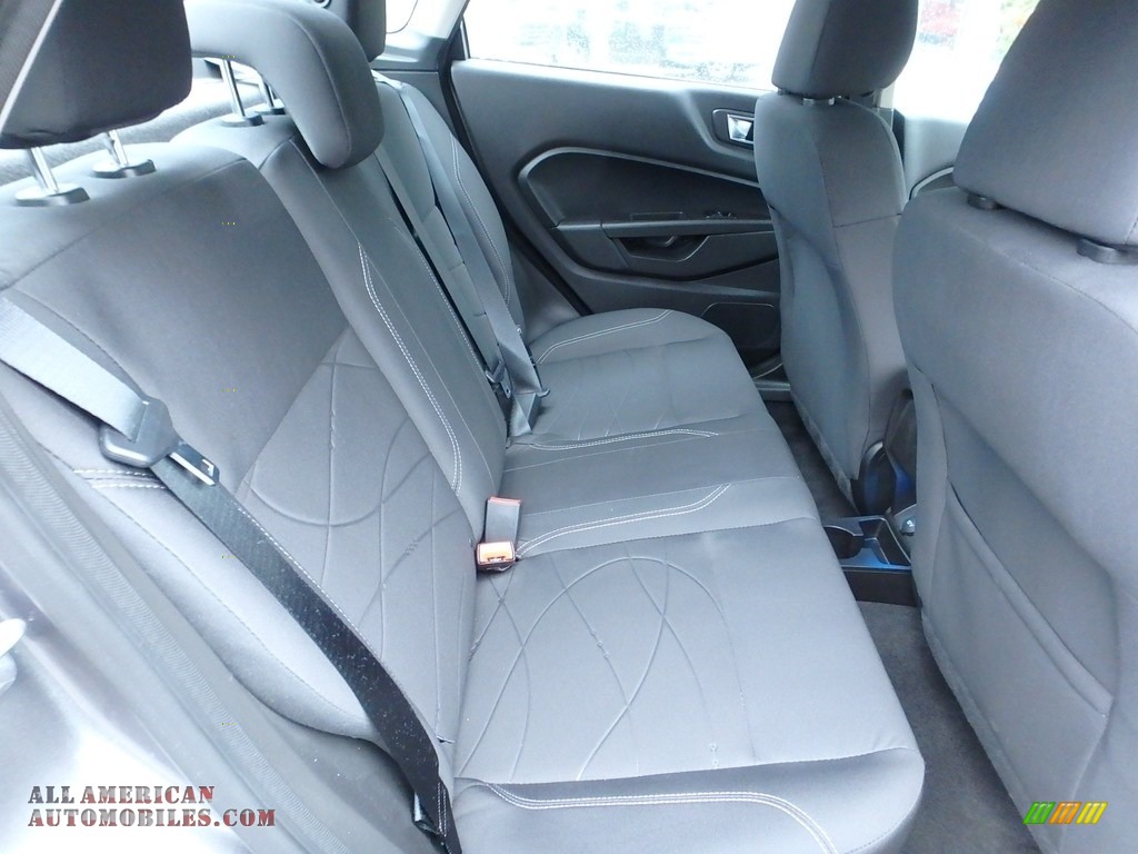 2014 Fiesta SE Sedan - Storm Gray / Charcoal Black photo #13