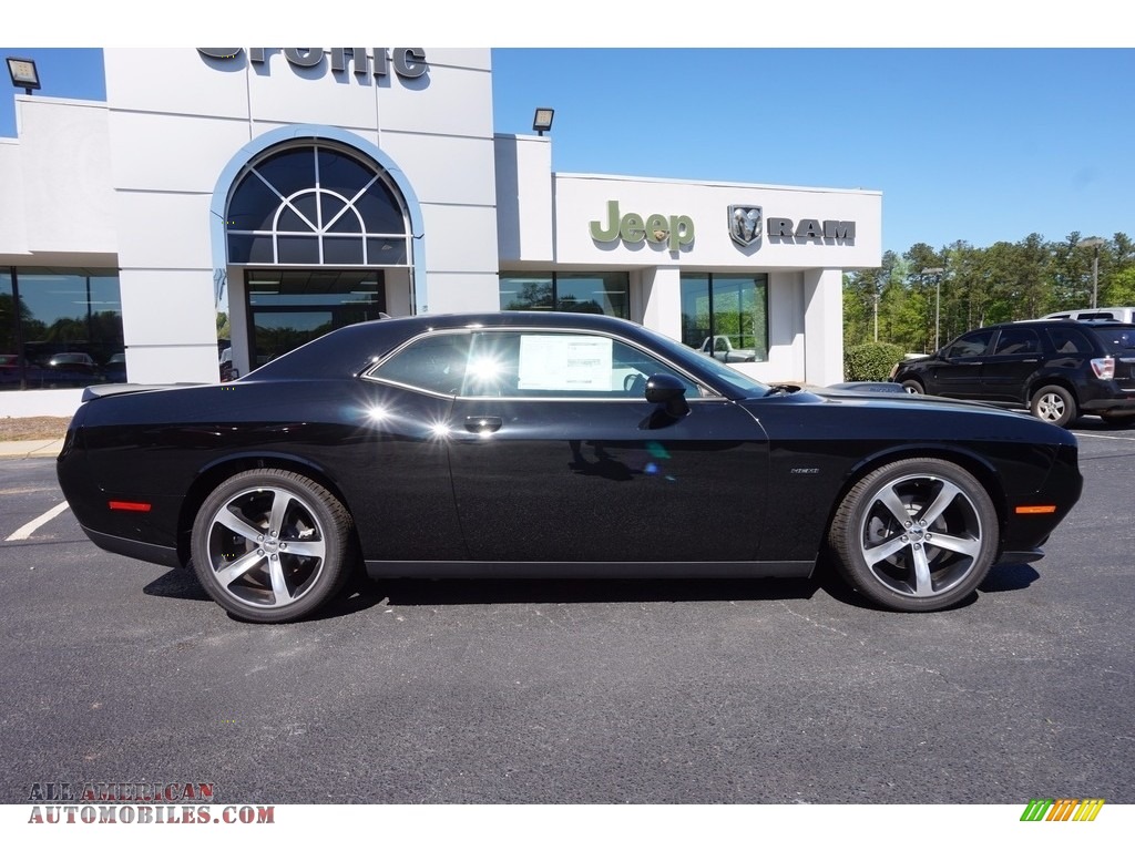 2016 Challenger R/T Shaker - Pitch Black / Black/Ruby Red photo #8
