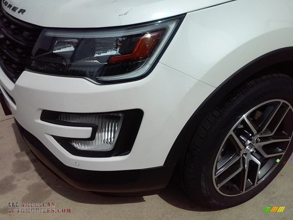 2016 Explorer Sport 4WD - White Platinum Metallic Tri-Coat / Ebony Black photo #30