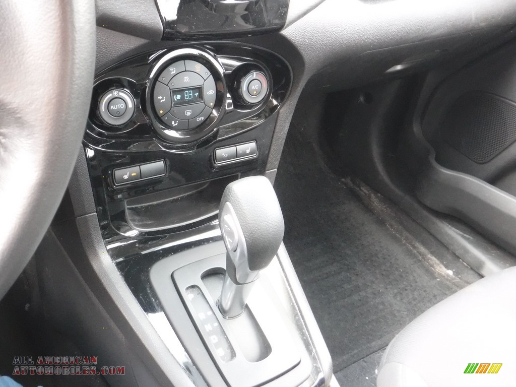 2014 Fiesta SE Sedan - Storm Gray / Charcoal Black photo #15