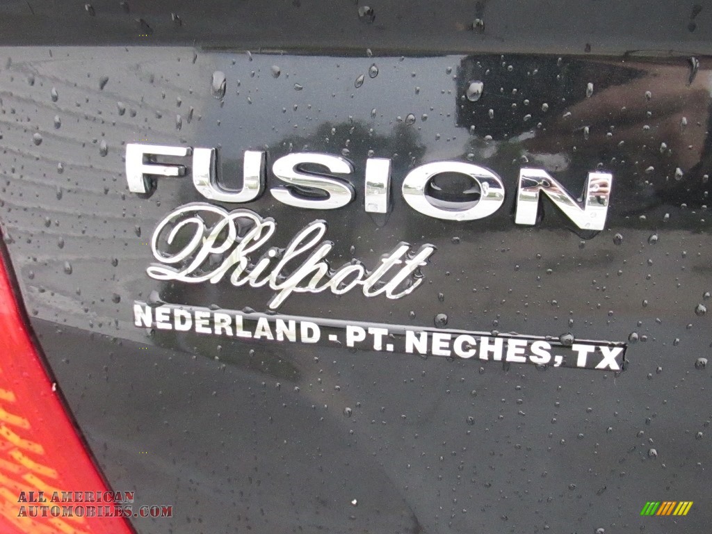 2010 Fusion SE - Tuxedo Black Metallic / Medium Light Stone photo #14
