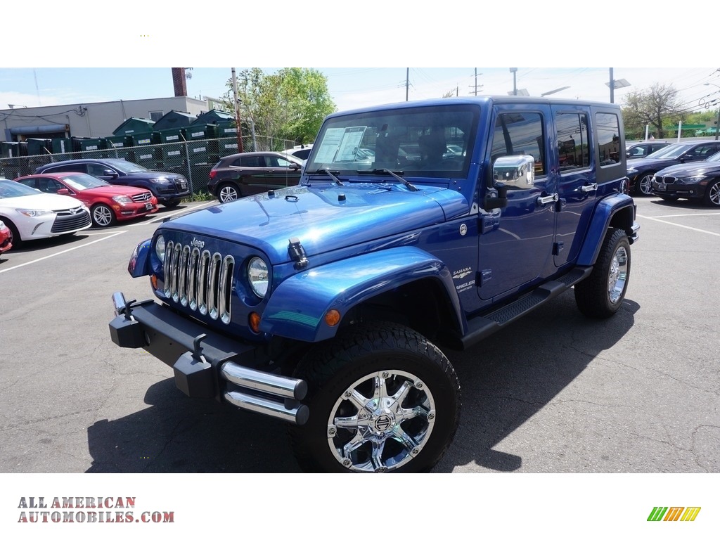 Deep Water Blue Pearl / Dark Slate Gray/Medium Slate Gray Jeep Wrangler Unlimited Sahara 4x4