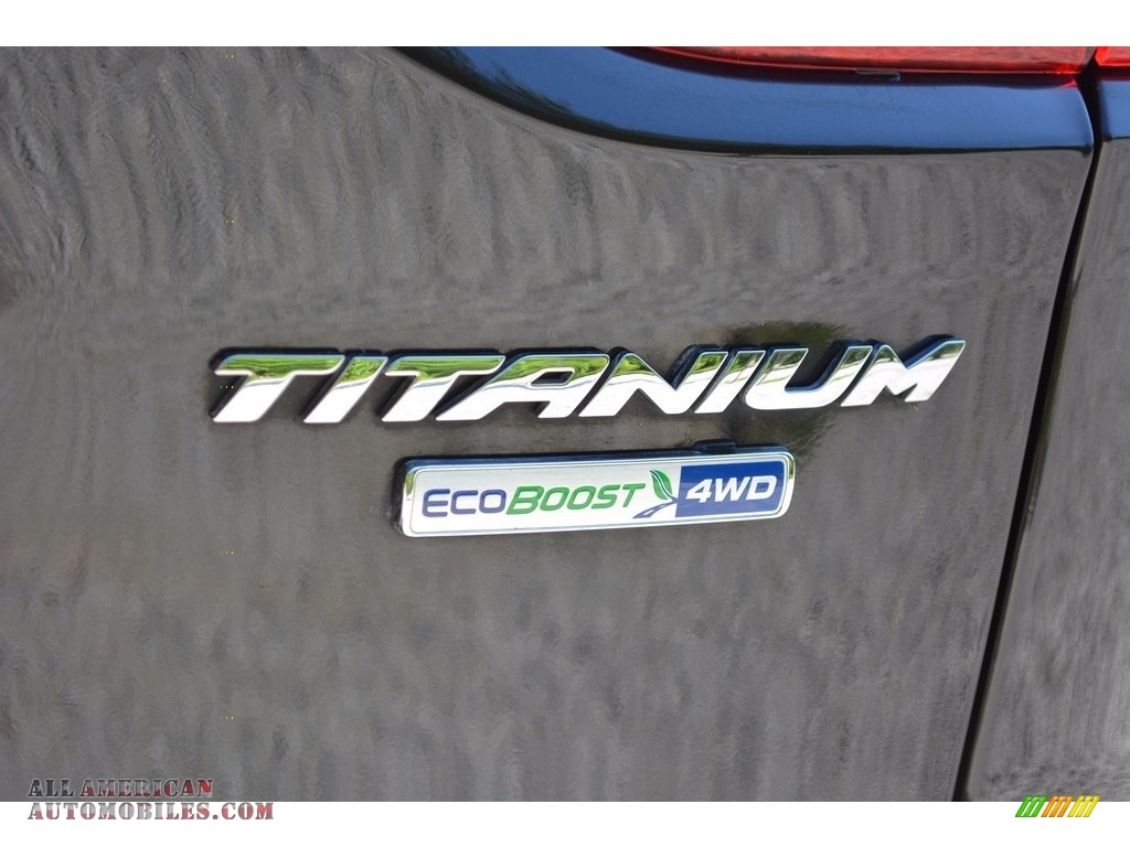 2015 Escape Titanium 4WD - Tuxedo Black Metallic / Charcoal Black photo #5