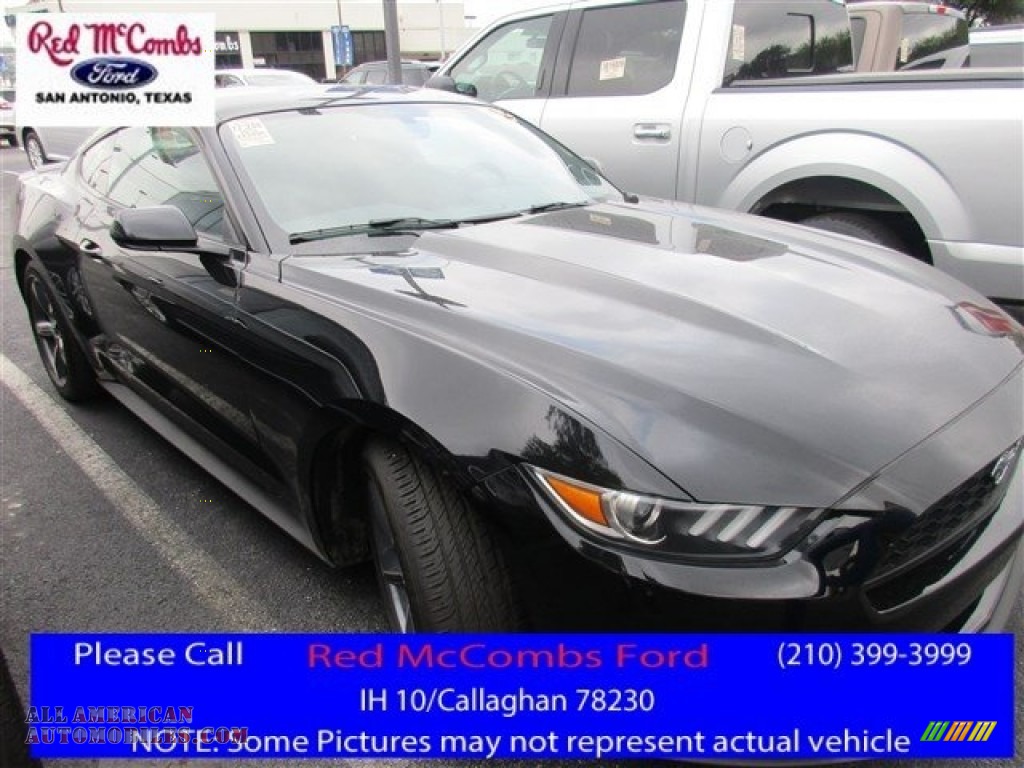 Black / Ebony Ford Mustang V6 Coupe