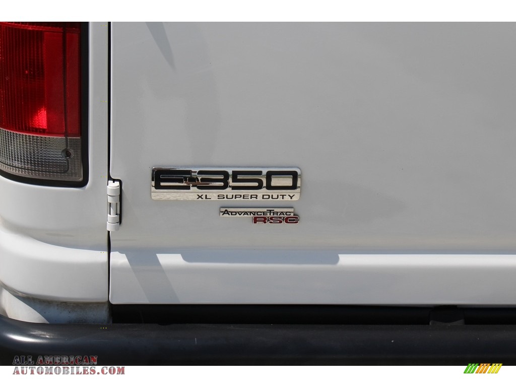 2011 E Series Van E350 XL Extended Passenger - Oxford White / Medium Flint photo #7
