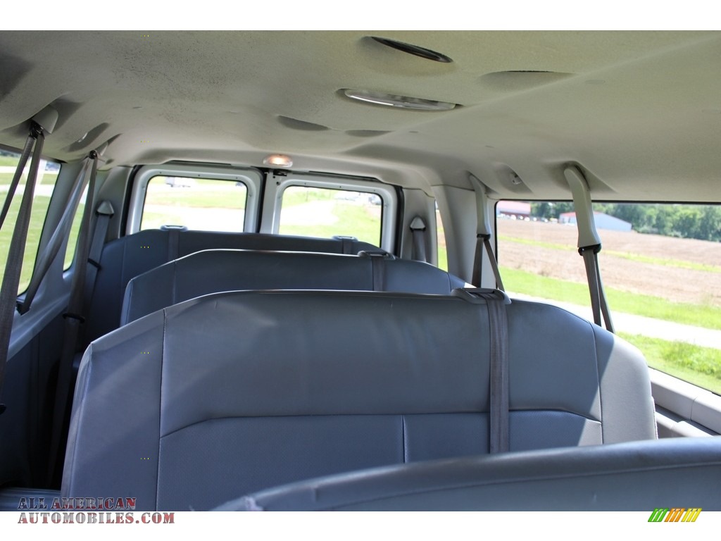 2011 E Series Van E350 XL Extended Passenger - Oxford White / Medium Flint photo #22
