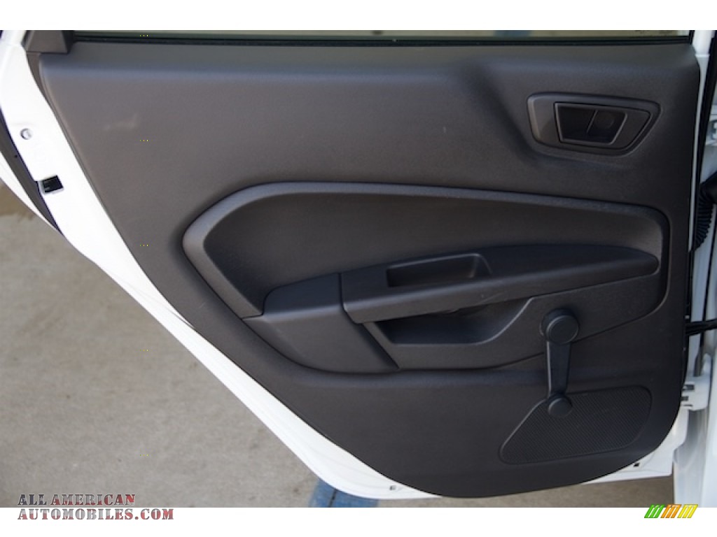 2014 Fiesta S Hatchback - Oxford White / Charcoal Black photo #24