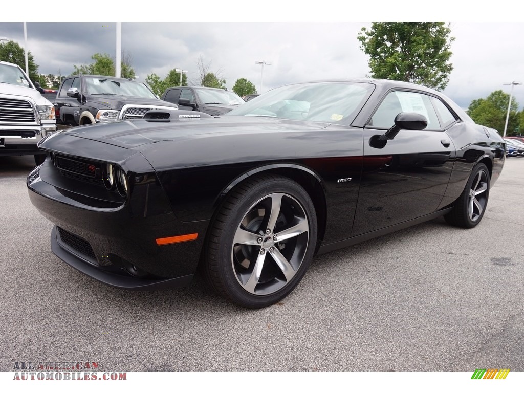 2016 Challenger R/T Shaker - Pitch Black / Black/Ruby Red photo #1
