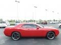 Dodge Challenger SE Inferno Red Crystal Pearl photo #9