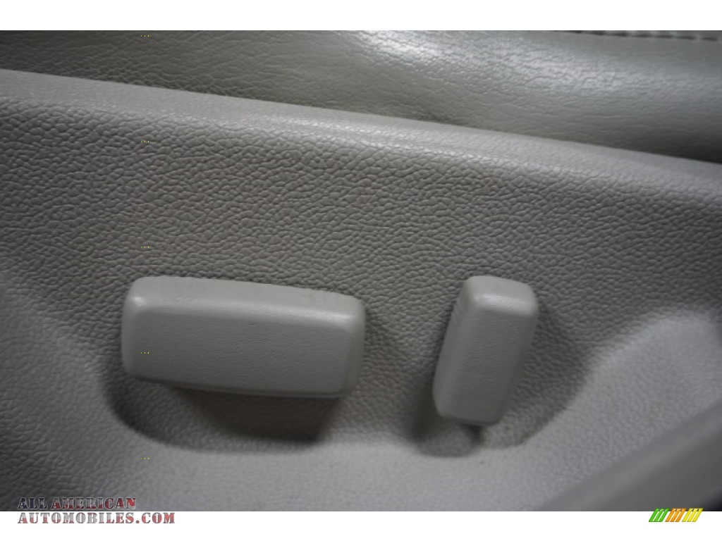 2009 CTS 4 AWD Sedan - Thunder Gray ChromaFlair / Light Titanium/Ebony photo #27