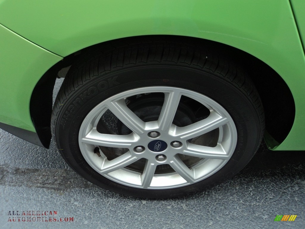 2015 Fiesta SE Sedan - Green Envy / Charcoal Black photo #24